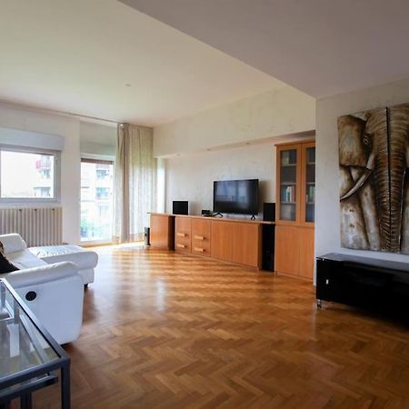 Fieramilano 3Br Apartment Exteriör bild
