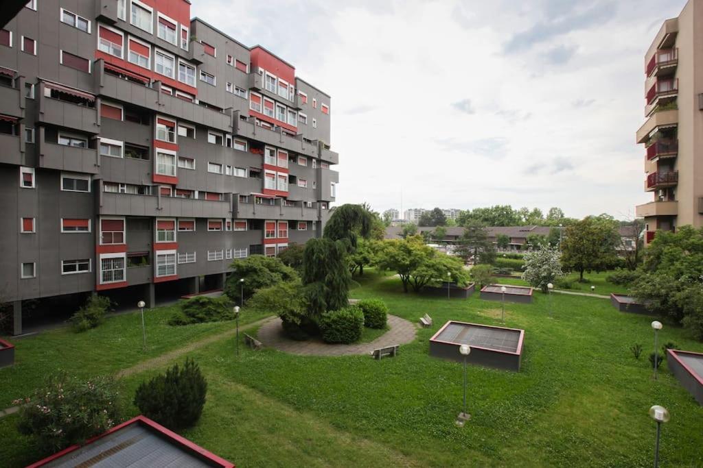 Fieramilano 3Br Apartment Exteriör bild